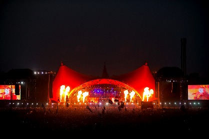 air_-_Orange_Stage_-_photo_by_Klavs_Bo_Christensen-Rockphoto air_-_Orange_Stage_-_photo_by_Klavs_Bo_Christensen-Rockphoto
